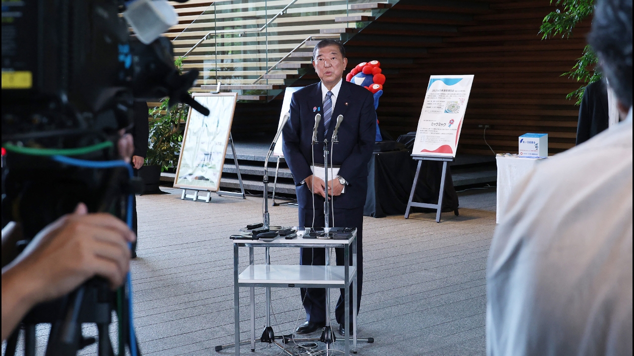 ชิเงรุ อิชิบะ นายกรัฐมนตรีญี่ปุ่น เตรียมประกาศลาออกเดือนหน้า