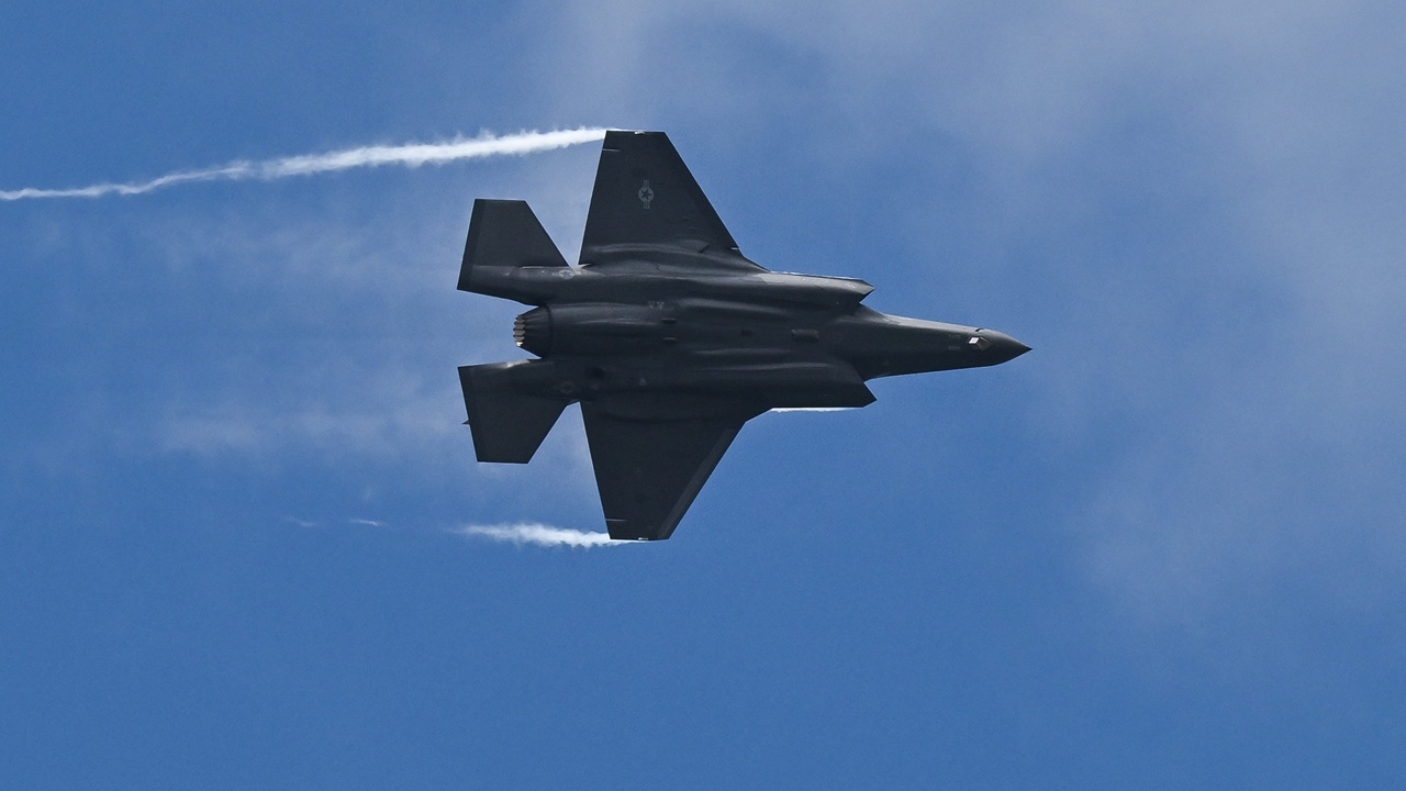 ซ่อมเสร็จแล้ว F-35 ของ UK หลังจอดเสียในอินเดียนานจนกลายเป็นมีม