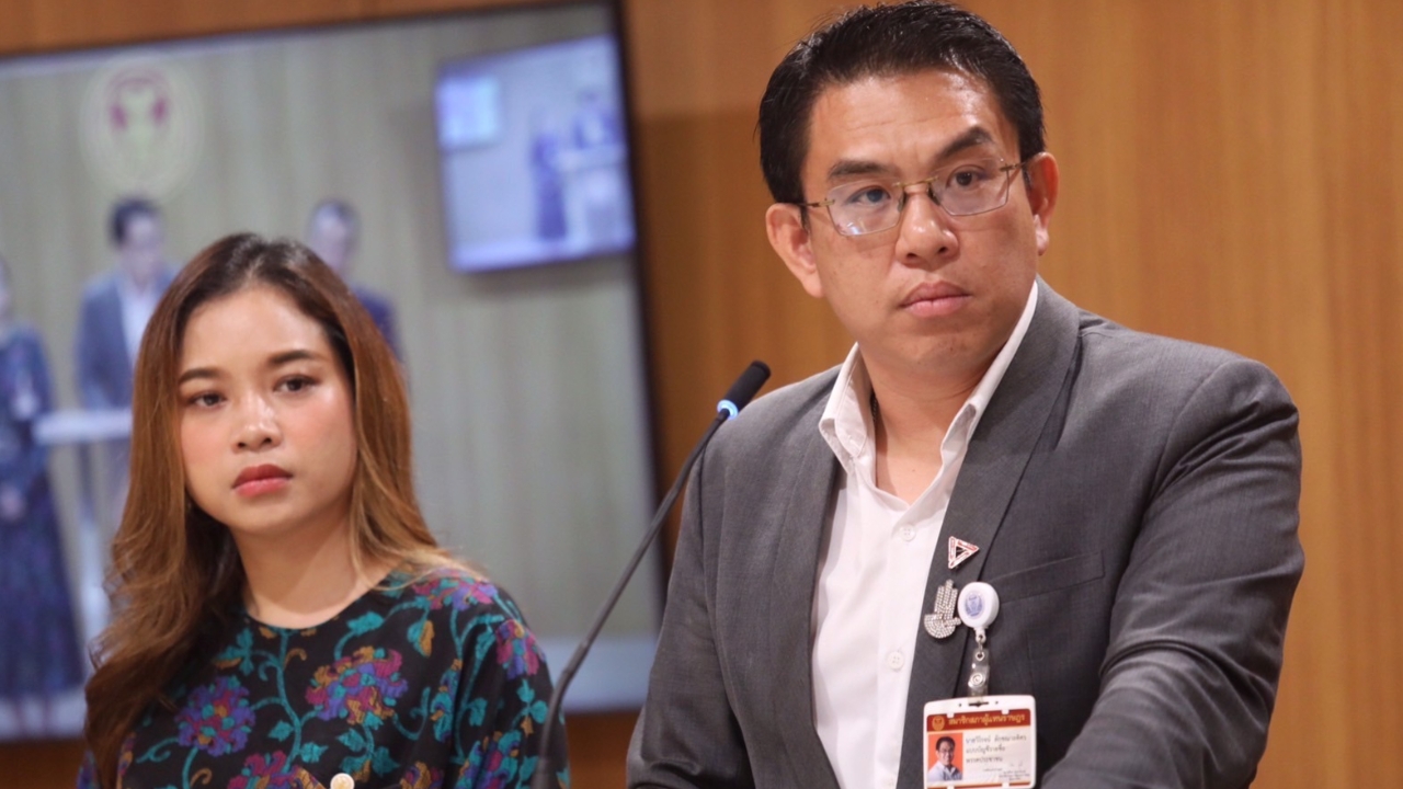 “วิโรจน์” ชี้ กมธ.ทหารรับจบคดีน้องเมยเอง ถาม “5 ผบ.เหล่าทัพ” จะเอากันแบบนี้หรือ