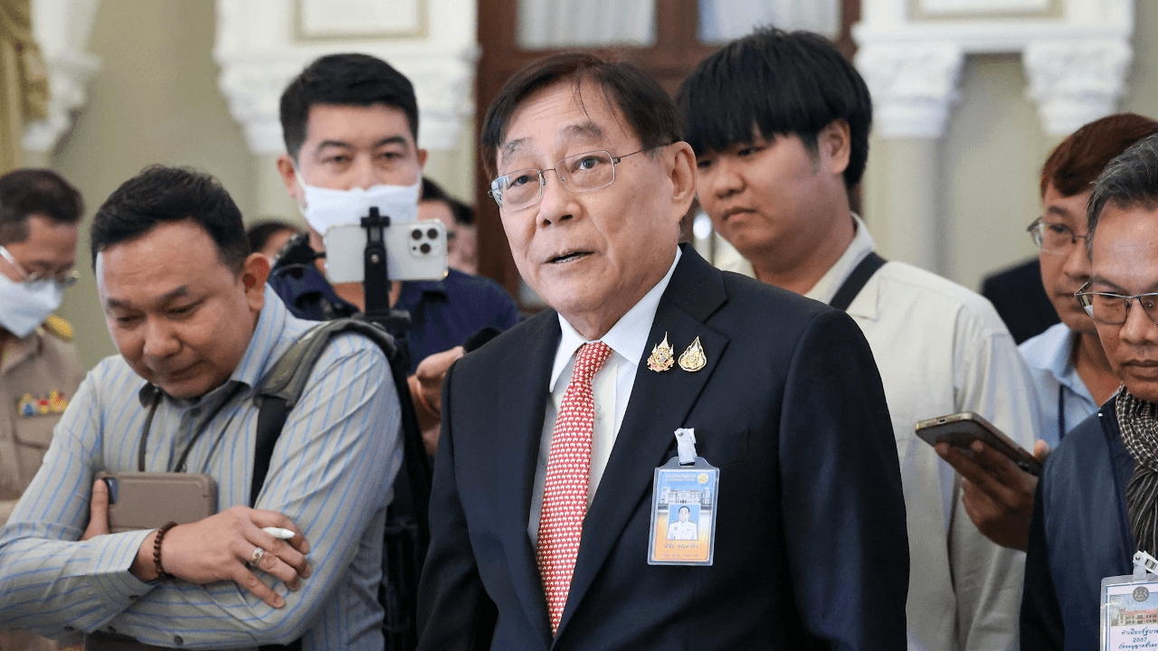 ปะทะไทย-กัมพูชาสูญเสียหมื่นล้าน นักท่องเที่ยวยกเลิกเดินทางแล้ว 8,000 ราย