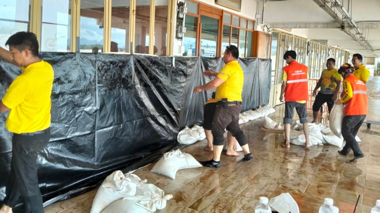 น้ำโขงเกือบ 12 เมตร จ่อล้นตลิ่ง เอ่อท่วมร้านค้าใต้ดิน ลานพญาศรีสัตตนาคราช