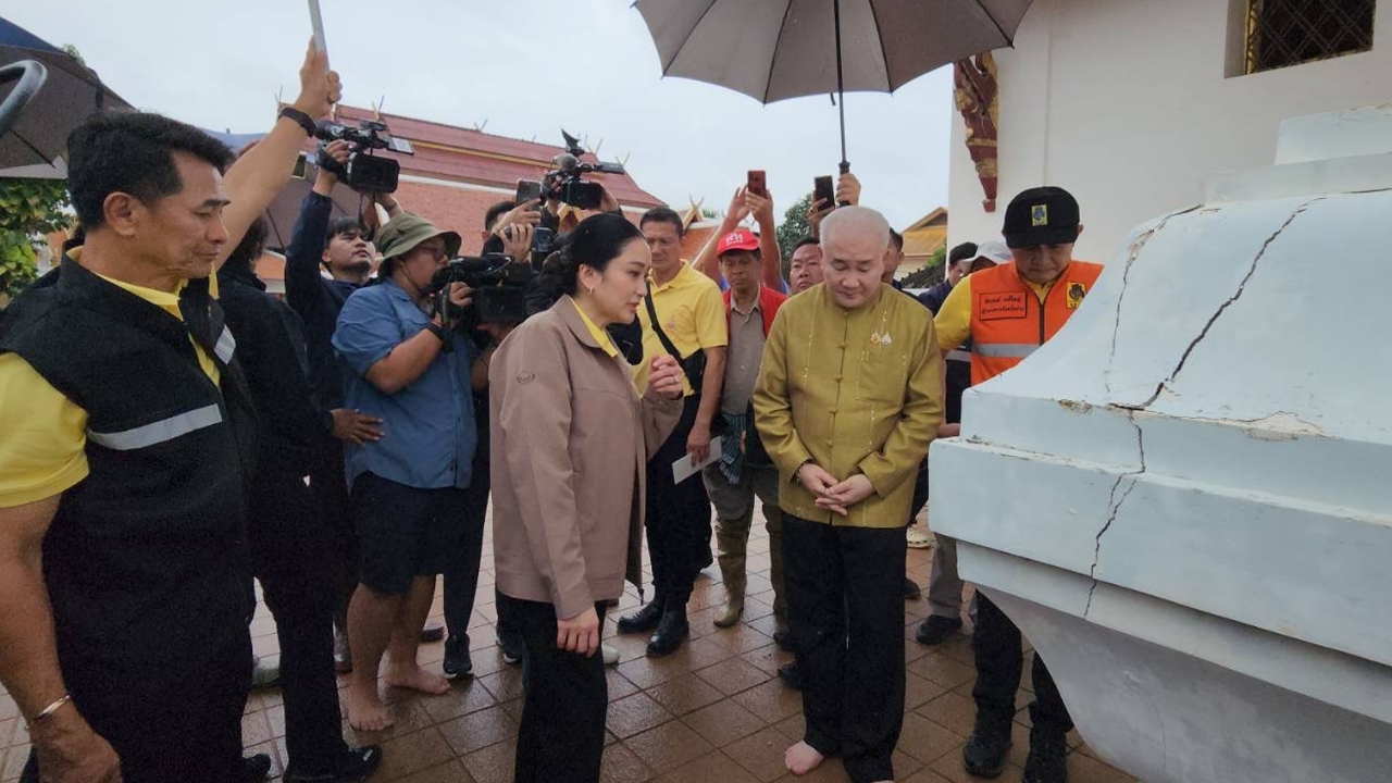 “อิ๊งค์” ตรวจความเสียหายวัดภูมินทร์ แม่ค้าบุกถาม 