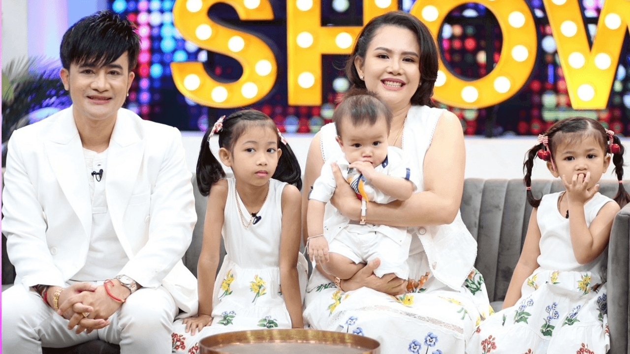 บอสโจ เพชรบ้านแพง เปิดตัวครอบครัวสุดน่ารัก พาภรรยาและลูกออกสื่อพร้อมกันครั้งแรก