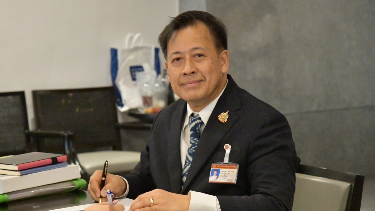 “เอกพร รักความสุข” รายงานตัวเป็น สส.บัญชีรายชื่อ เพื่อไทย แทน “สุชาติ” แล้ว