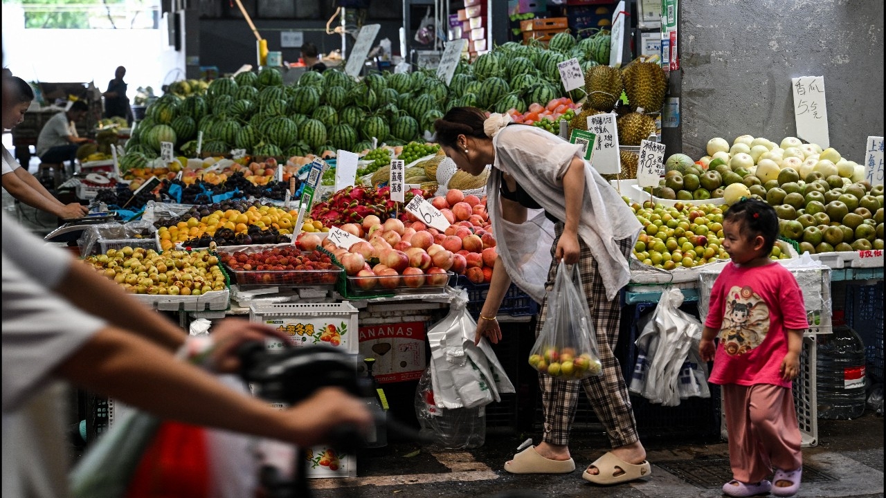 จีดีพีจีนไตรมาส 2 โต 5.2% ชะลอตัวแต่สูงกว่าคาดการณ์ แม้ความเสี่ยงจากภาษีทรัมป์