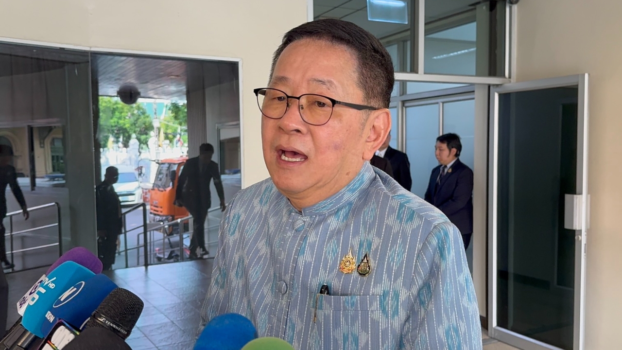 “ประเสริฐ” โยนถาม “อิ๊งค์-ภูมิธรรม” ขอขยายเวลาแจงศาล เมินวาทกรรมไล่หนูซื้องูเห่า