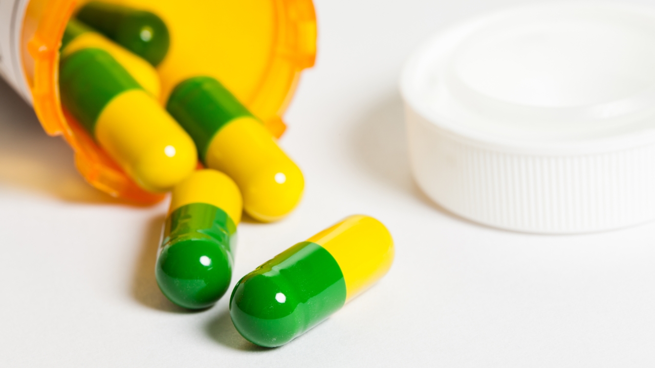 ราชกิจจาฯ ประกาศ “ยาทรามาดอล” ชนิดทาน เป็นยาควบคุมพิเศษ อีก 180 วันใช้บังคับ