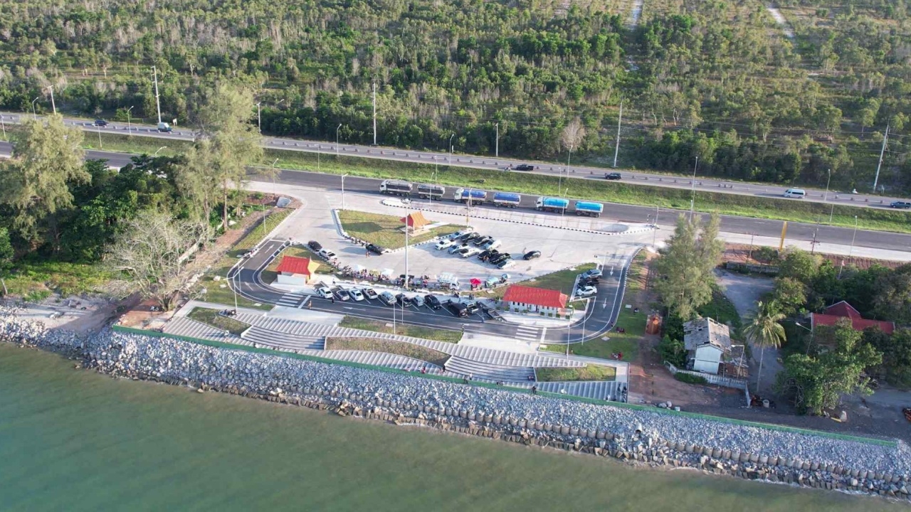 เปิดแลนด์มาร์กแห่งใหม่ จุดพักรถริมทะเล หาดสร้อยสวรรค์ จ.สงขลา
