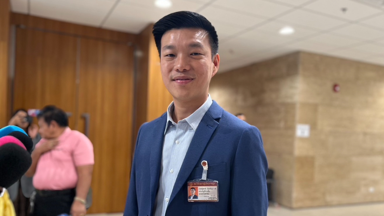 “เท้ง” ดักคอวงดินเนอร์ ไม่อยากเห็นแบ่งเค้ก ลั่น ปชน. เกาะติดงบฯ 1.57 แสนล้าน