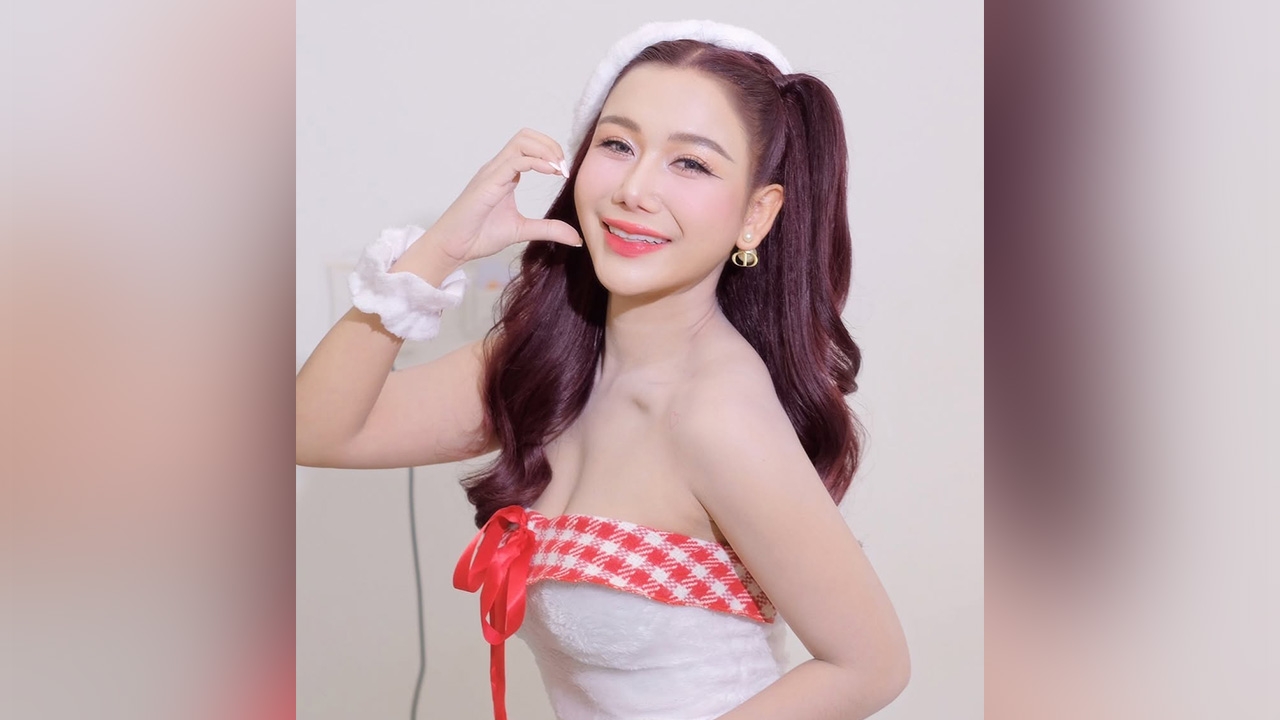 รู้จัก เฟิร์ส หนูเป็นคนไทย นักร้องสาวเสียงดี-เล่นตลกได้ ความสามารถไม่ธรรมดา