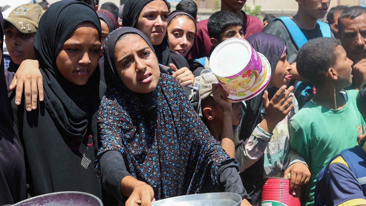 โป๊ปประณามความโหดร้าย หลังชาวกาซาถูกฆ่า 73 ศพขณะรอรับเสบียง