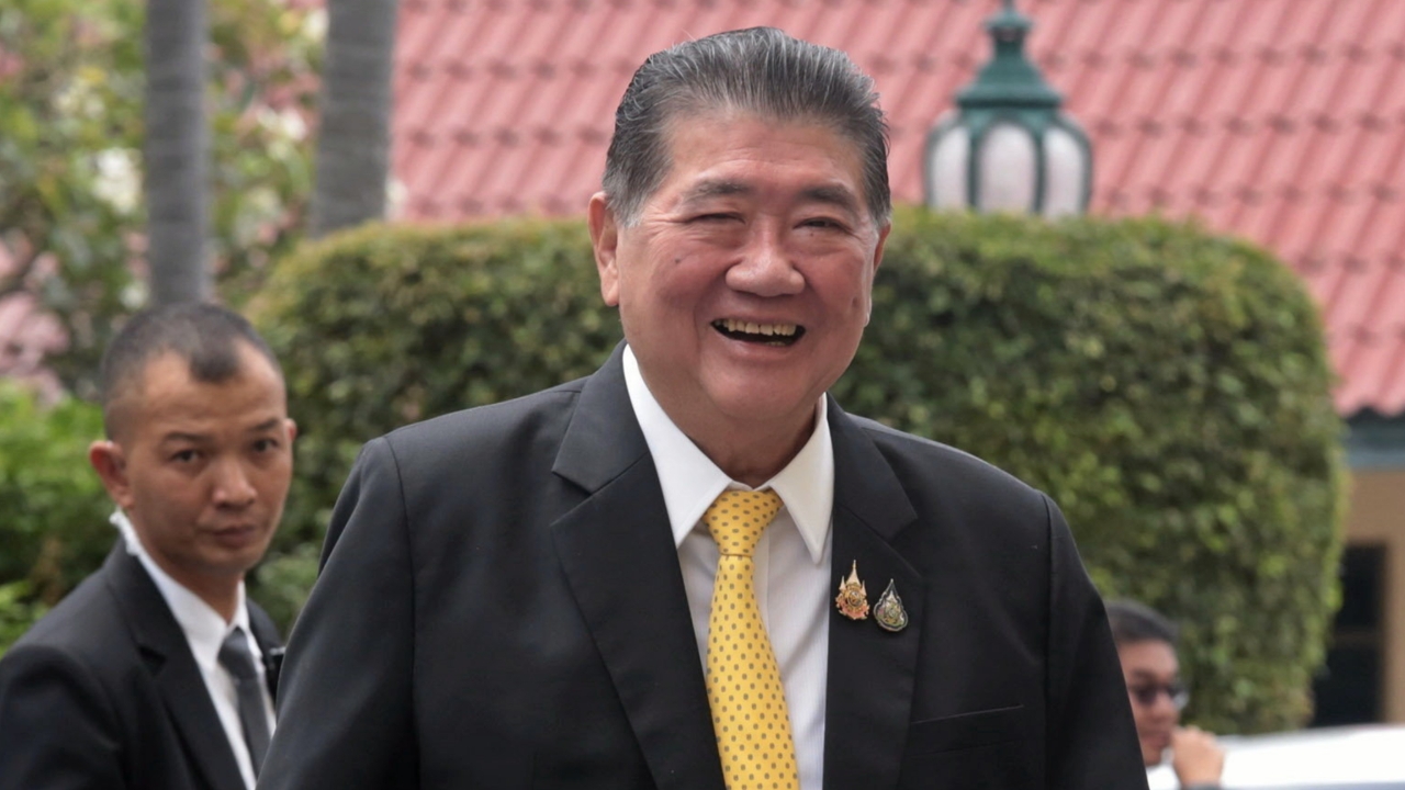 ลุยจัดการยาเสพติด “ภูมิธรรม” กร้าว หากลงพื้นที่ไหนจอปัญหาพร้อมสั่งย้าย