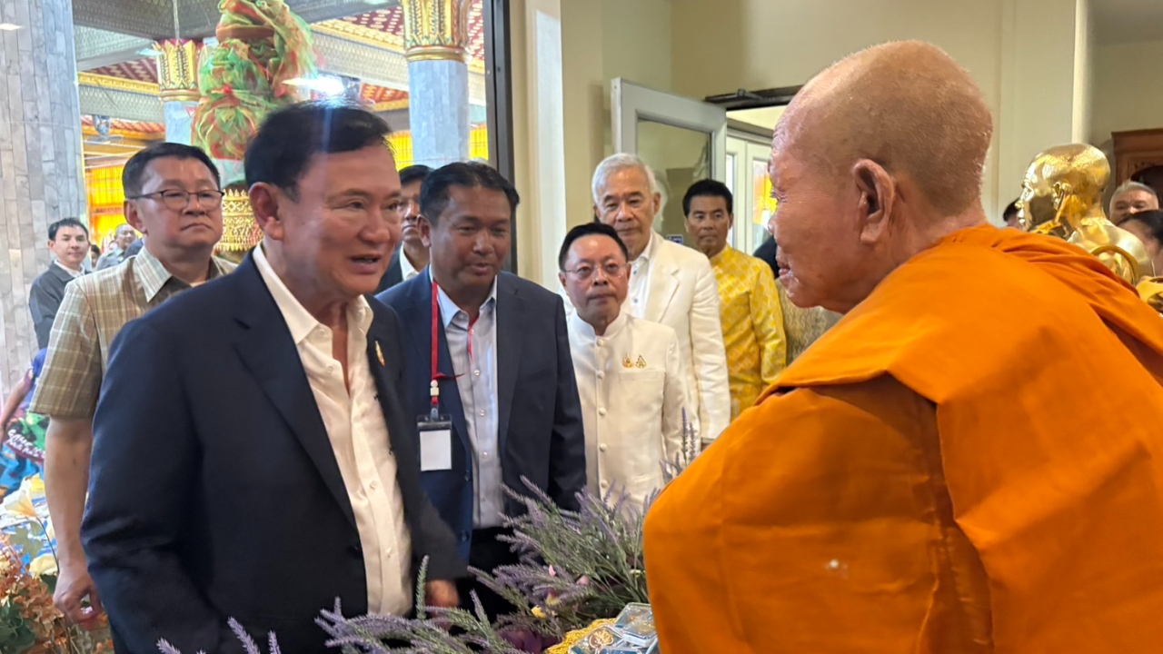 "ทักษิณ" ตัดใช้สัมพันธ์ส่วนตัวคุย "ฮุน เซน" หวั่นโดนอัดเทปซ้ำรอยลูกสาว