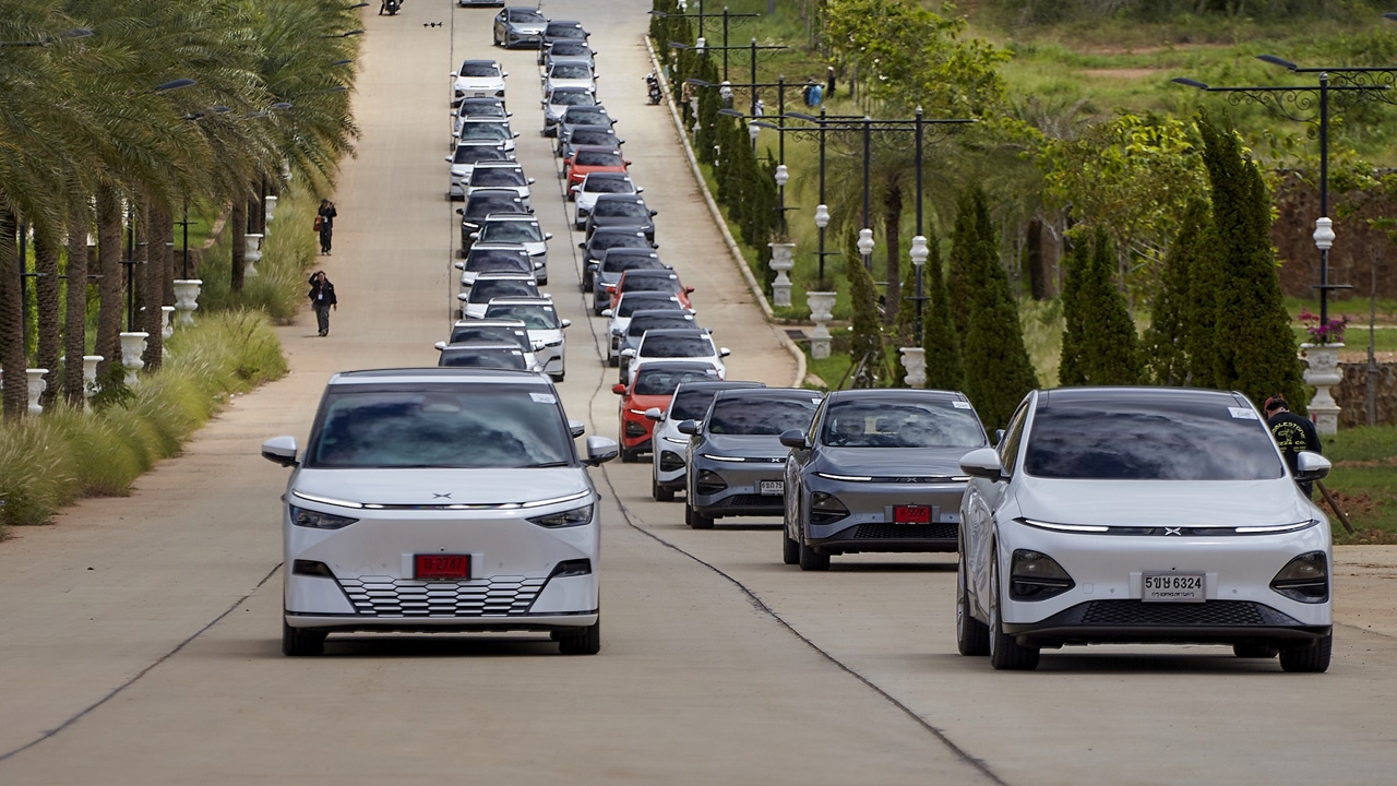 เอ็กซ์เผิงทำตลาดในไทยครบ 1 ปี ทำยอดขาย XPENG G6 และ XPENG X9 รวมกันแตะ 3 พันคัน