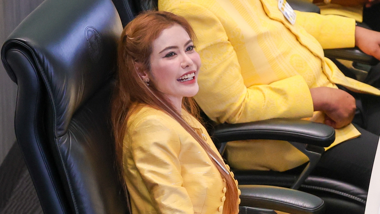 มติ กกต. ฟันอาญา “สว.หมอเกศ” ปมวุฒิการศึกษา ส่อโทษคุก 10 ปี ตัดสิทธิเลือกตั้ง 20 ปี