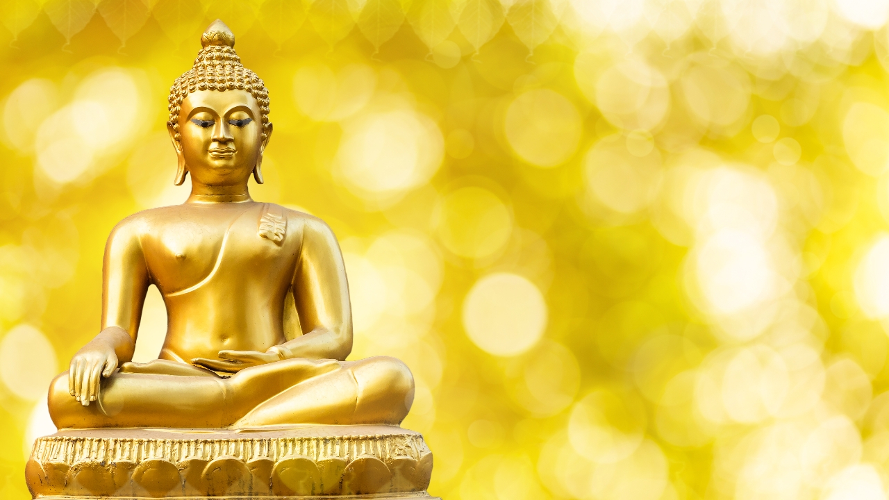 ปฏิทินวันพระเดือนสิงหาคม 2568 เช็กวันพระไทย-จีน พร้อมหลักธรรมง่ายๆ