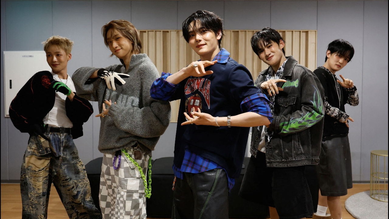 2 ผู้แปรพักตร์จากเกาหลีเหนือ เดบิวต์ในวงบอยแบนด์เคป๊อปใหม่ (คลิป)