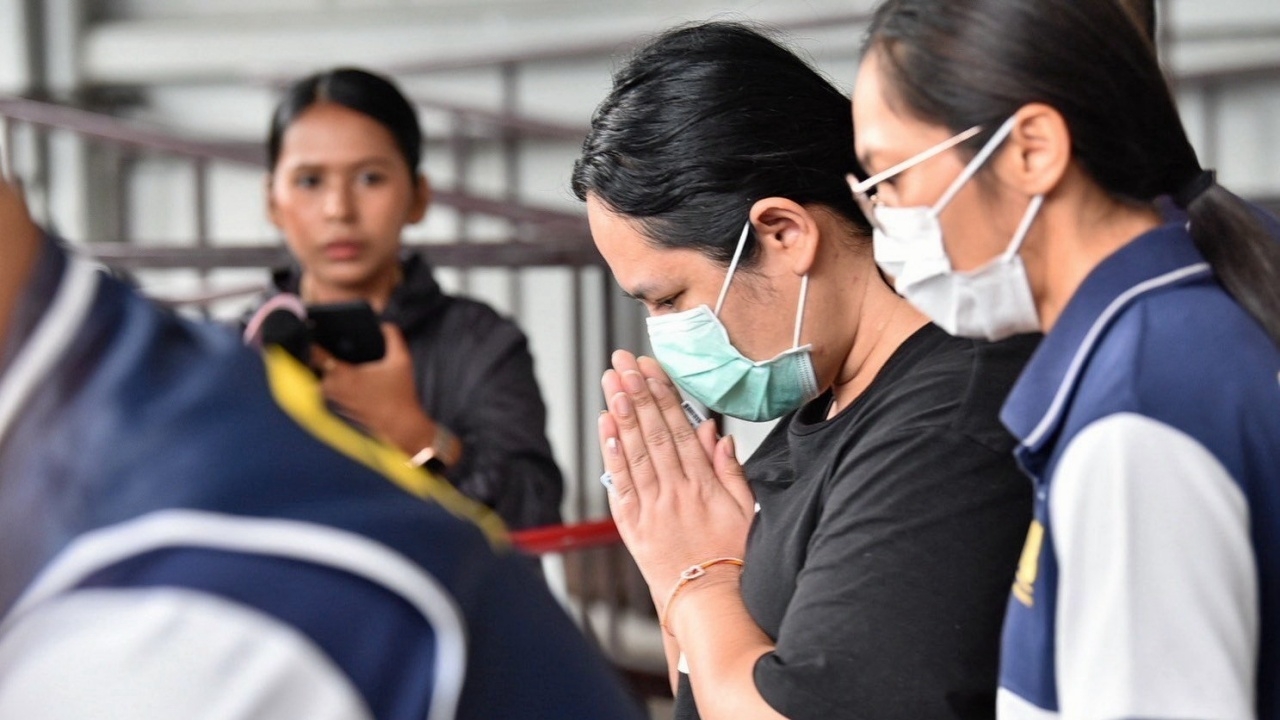 ​คืนแรก "สีกากอล์ฟ" นอนคุก แววตามีความกังวล กินข้าวได้บ้างแต่ไม่มาก