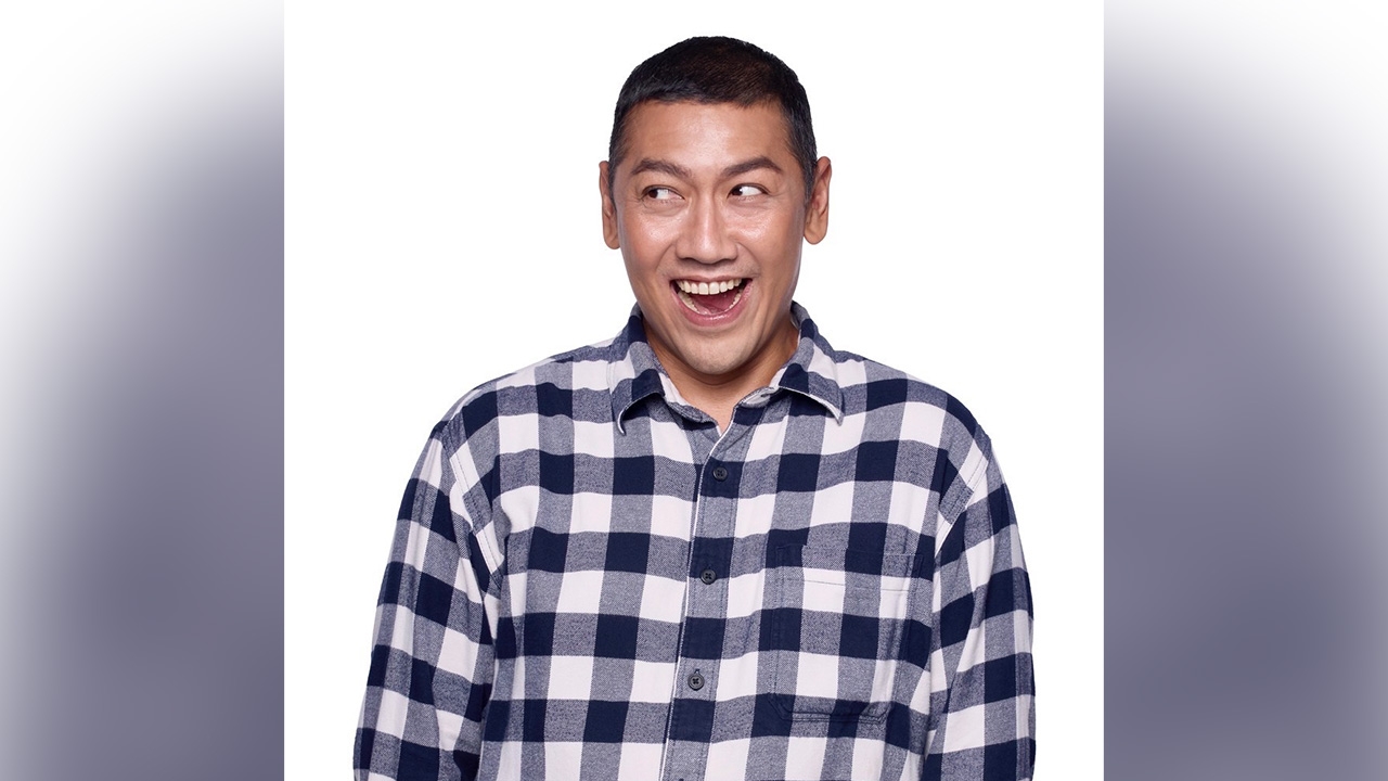 ป๋อมแป๋ม เสิร์ฟ Pompam’s Stand up comedy เล่าเรื่องชีวิตที่พาขำขันจนฟันปลอมหล่น