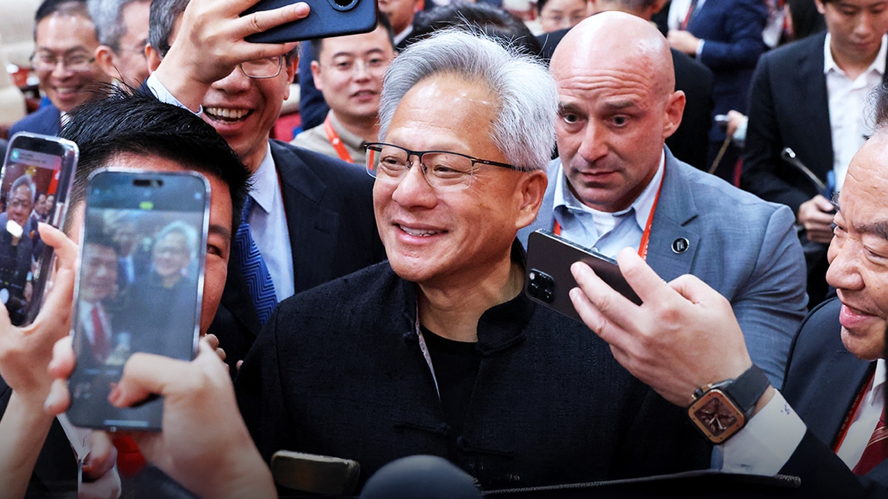 ลุงหวงแห่ง Nvidia ตัวแทนหมู่บ้าน เจรจาทรัมป์ ผูกมิตร วิ่งเต้น พลิกฟื้นยอดขายชิปในจีน 