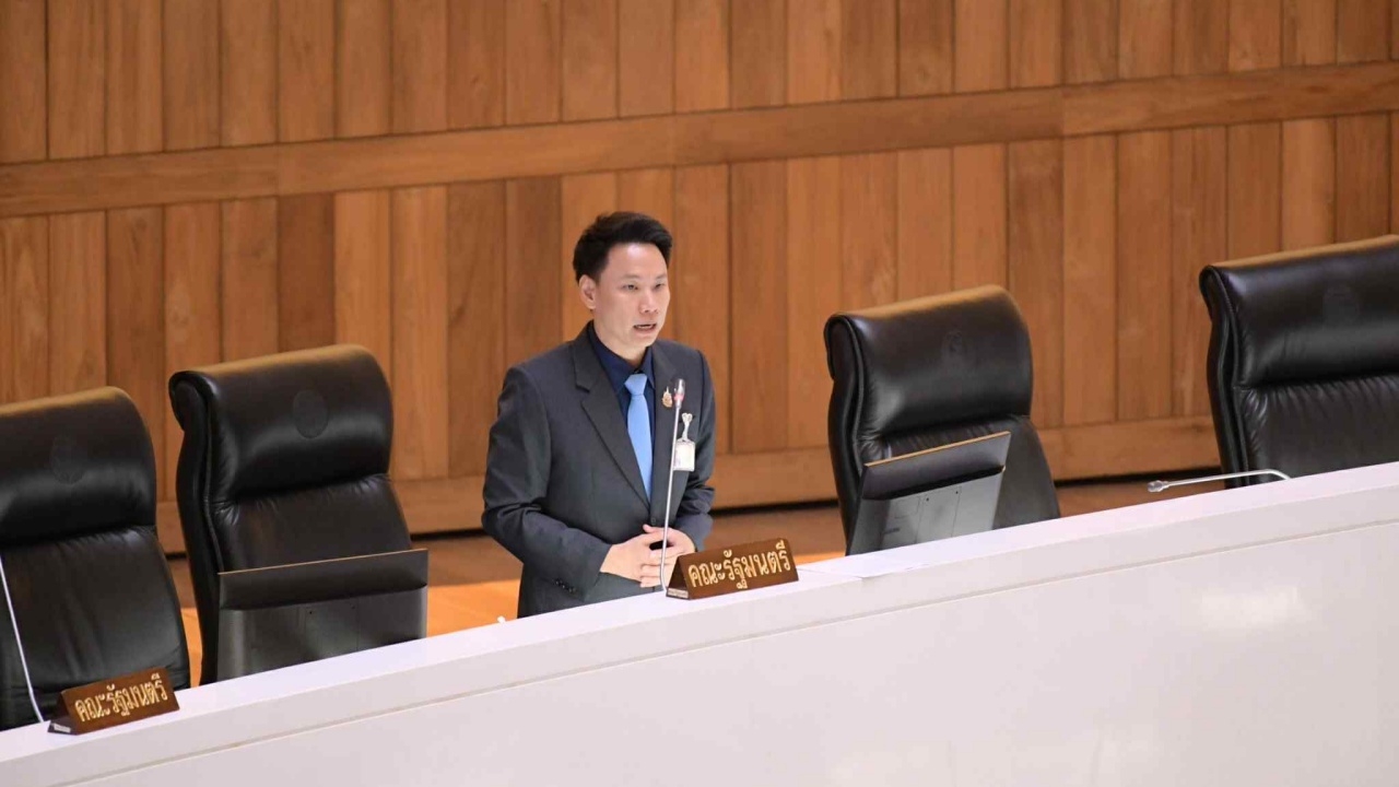 รมว.เกษตรฯ แจงสภาฯ แม่น้ำท่าจีนยังรับได้ สั่งกรมชลประทานเร่งขุดลอก-ติดเครื่องสูบ