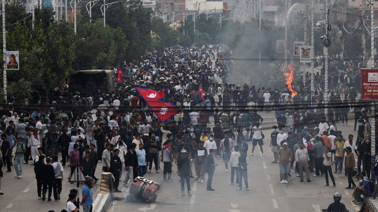 เนปาลยกเลิกคำสั่งแบนโซเชียลมีเดีย หลังการประท้วงรุนแรงคร่า 19 ศพ