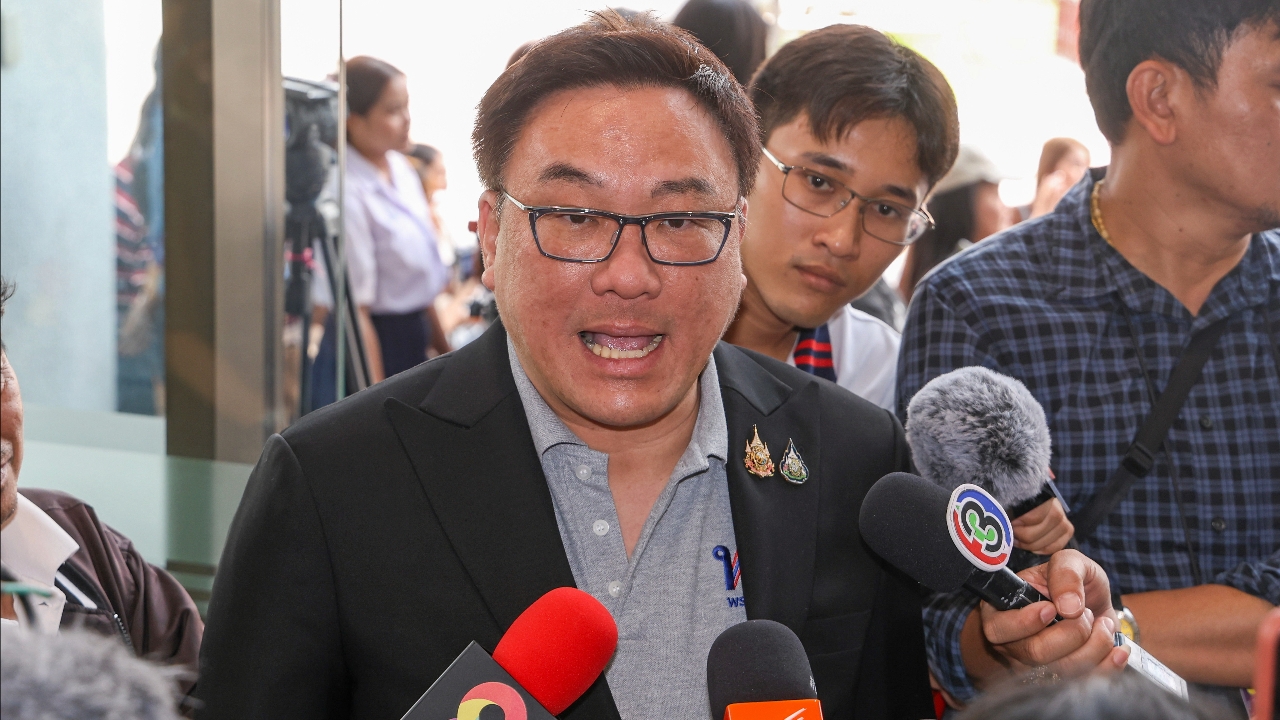 “จุลพันธ์” เผย ครม. ไฟเขียว ต่ออายุ VAT 7% ไปอีก 1 ปี ส่วนค่าเงินบาทแข็งตัวให้รอรัฐบาลใหม่ตัดสิน