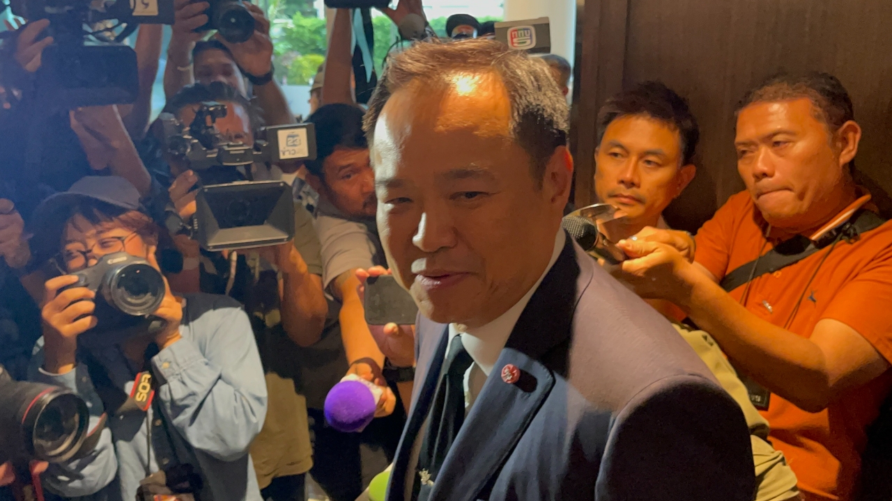 “อนุทิน” ยันปม “ทักษิณ” ไม่มีคำว่าวีไอพี ขออย่ากังวล ไม่มีแทรกแซง