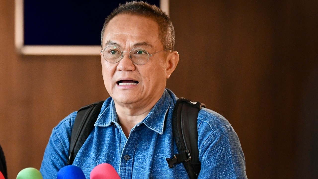 “ธนพร” โผล่พรรคภูมิใจไทย ปัดดีลช่วยดึงชื่อกลับเรียน วปอ.