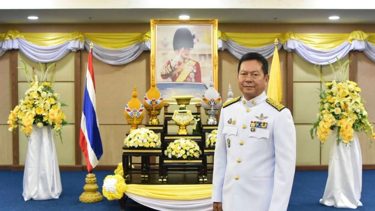 "ณรงค์ กลั่นวารินทร์" รับสนองพระบรมราชโองการ โปรดเกล้าฯ เป็น กกต. คนใหม่