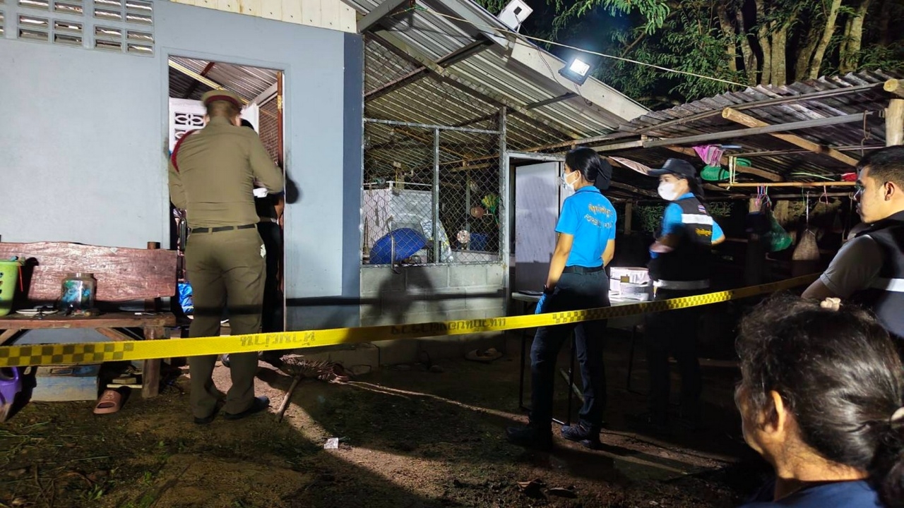 หนุ่มฉุนถูกด่า แทงแม่ 19 แผล ดับคาบ้าน ถูกรวบหลังนำทองปลอมไปจำนำที่ร้าน