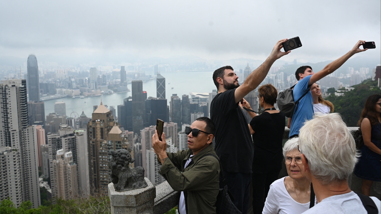 จีนเผยตัวเลขนทท.ต่างชาติเข้าจีนแบบฟรีวีซ่า พุ่ง 52% ใน 8 เดือนแรกของปีนี้