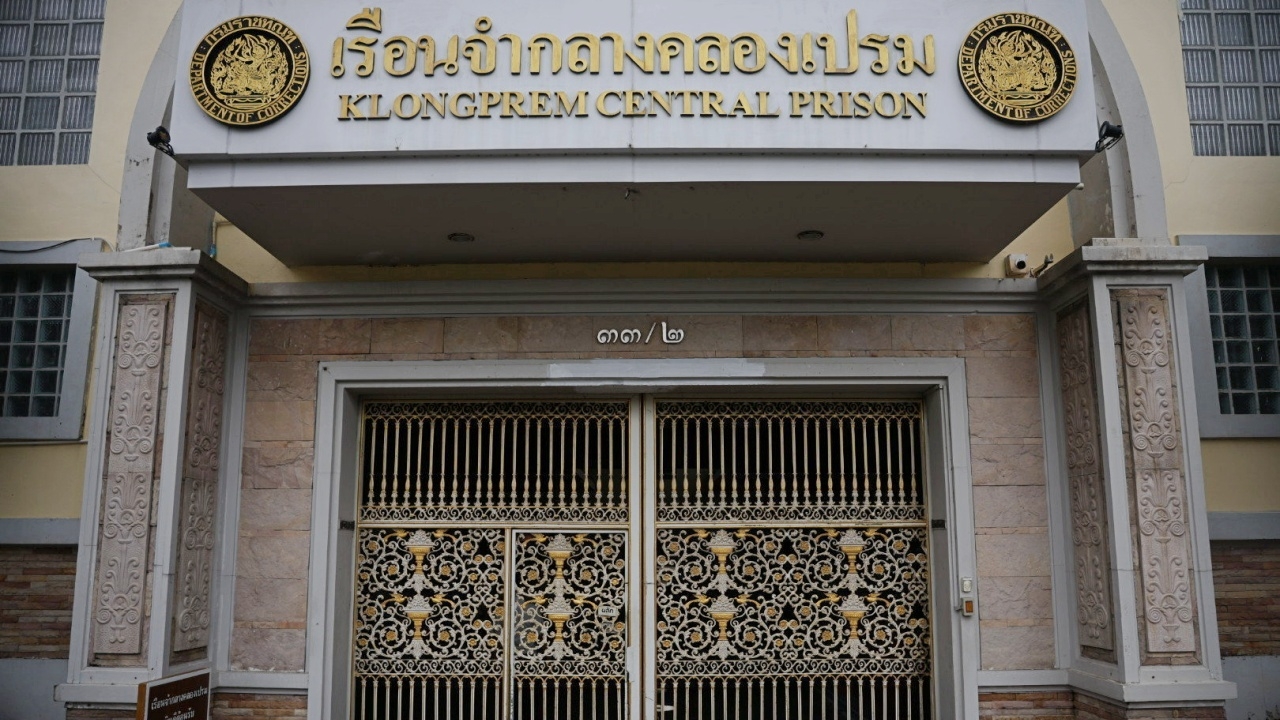 "กรมราชทัณฑ์" เผย "ทักษิณ" ความดันสูงเล็กน้อยจากการนอนน้อย เตรียมพบนักจิตวิทยา