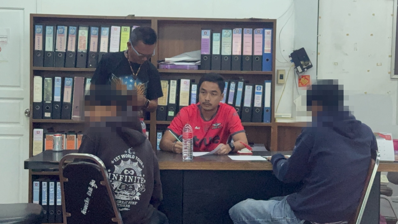 รู้ตัวแล้ว กลุ่มวัยรุ่นรุมฟัน-ทำร้ายหนุ่ม 22 สาหัส พบเป็นเยาวชน อายุ 15-18 ปี