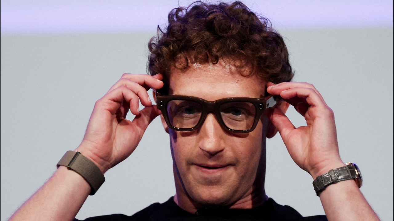 มาร์ก ซักเคอร์เบิร์ก เผยโฉมแว่น AI มีหน้าจอ-กล้อง 12 ล้านพิกเซล