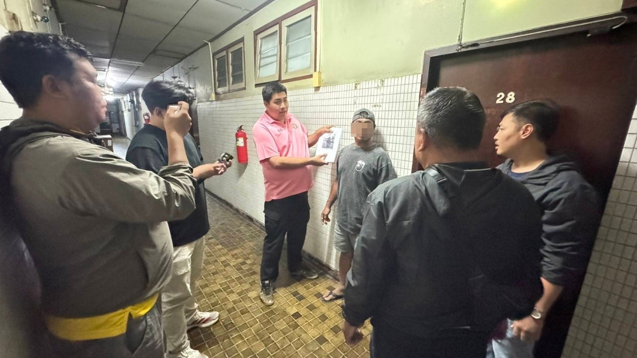 สืบพระราชวัง รวบแล้วโจรอาละวาดย่านปากคลองตลาด-บ้านหม้อ สารภาพก่อเหตุเกือบทุกวัน