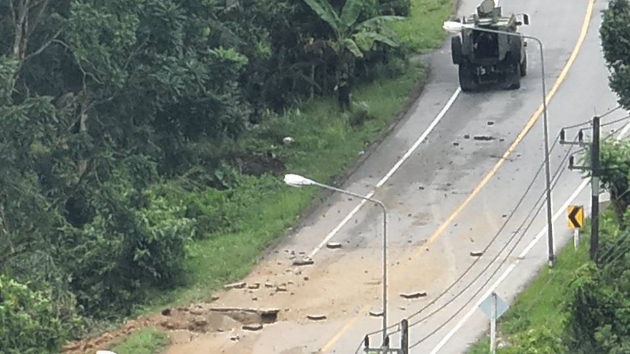 ลอบวางระเบิด-ยิงซ้ำ เจ้าหน้าที่ทหารพราน เจ็บ 4 นาย ขณะลาดตระเวนที่สุไหงปาดี