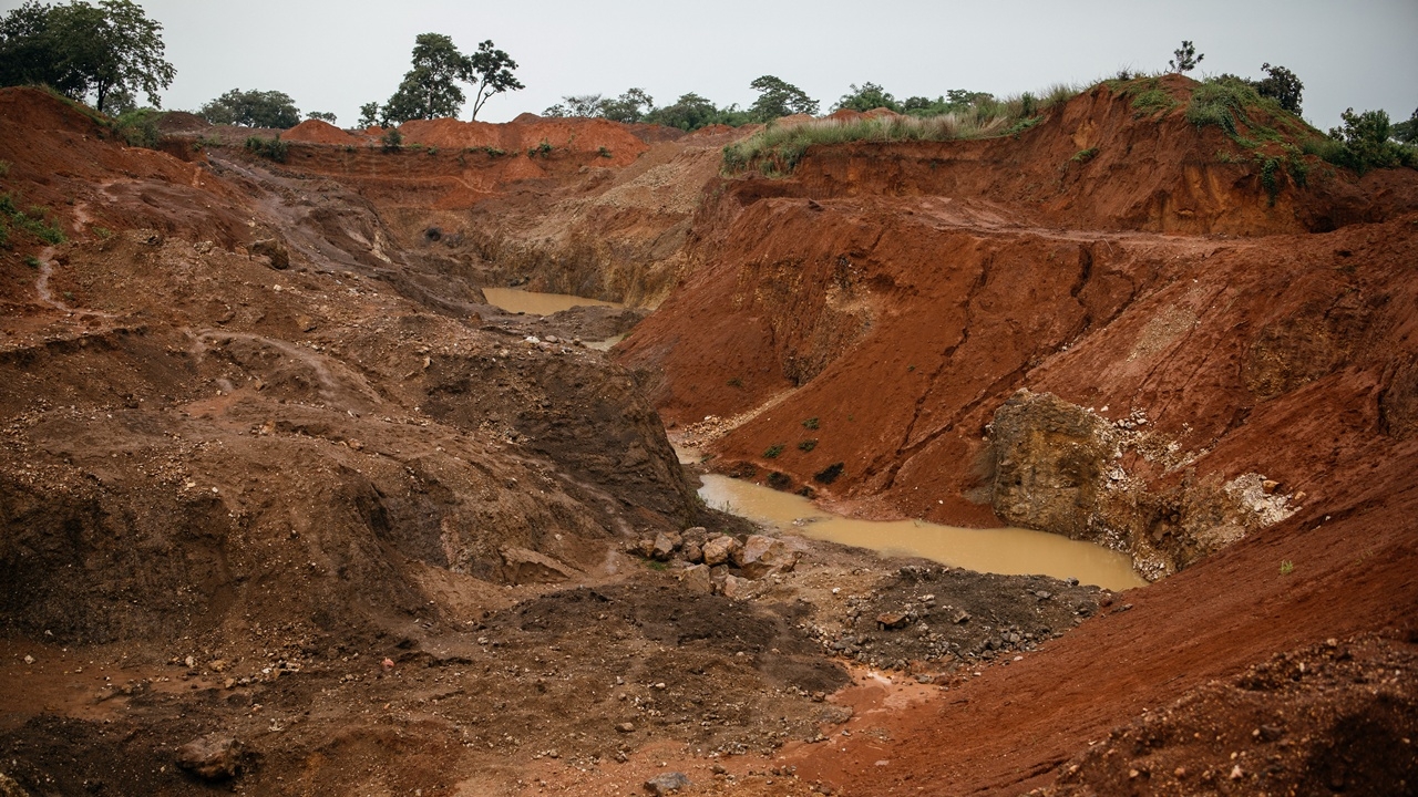 ชาวแซมเบียฟ้อง 2 บริษัททำเหมืองจีน หลังน้ำเสียนับล้านลิตรไหลลงแม่น้ำ