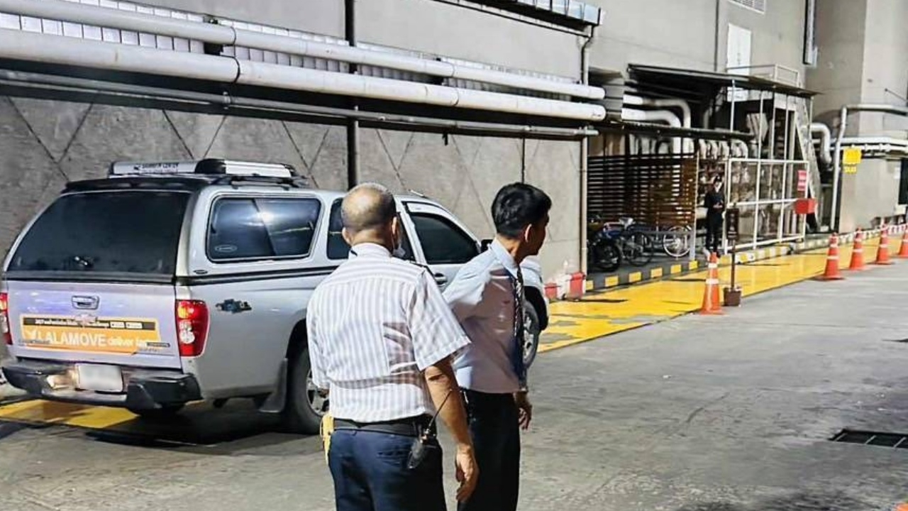 หญิงวัย 40 ปี พลัดตกอาคารจอดรถ ห้างดังย่านลาดพร้าว เสียชีวิต