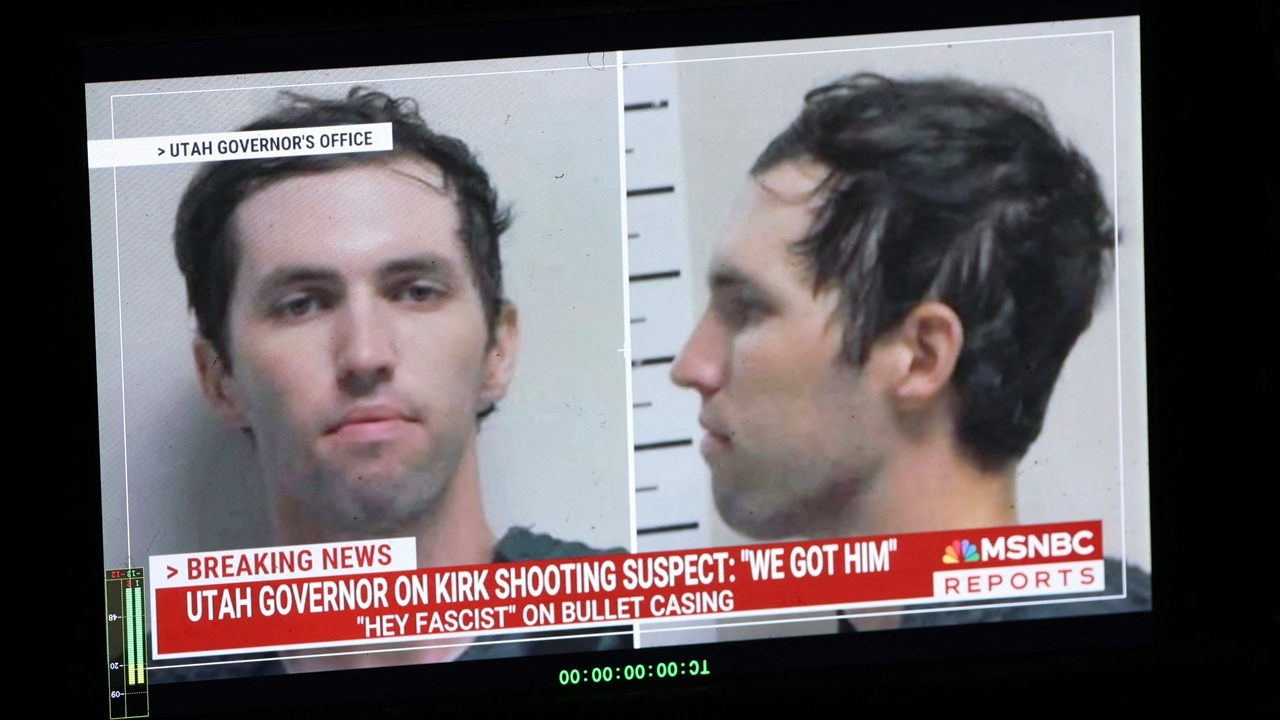 FBI ยืนยัน ดีเอ็นเอในที่เกิดเหตุ ตรงกับผู้ต้องสงสัยยิง “ชาร์ลี เคิร์ก”