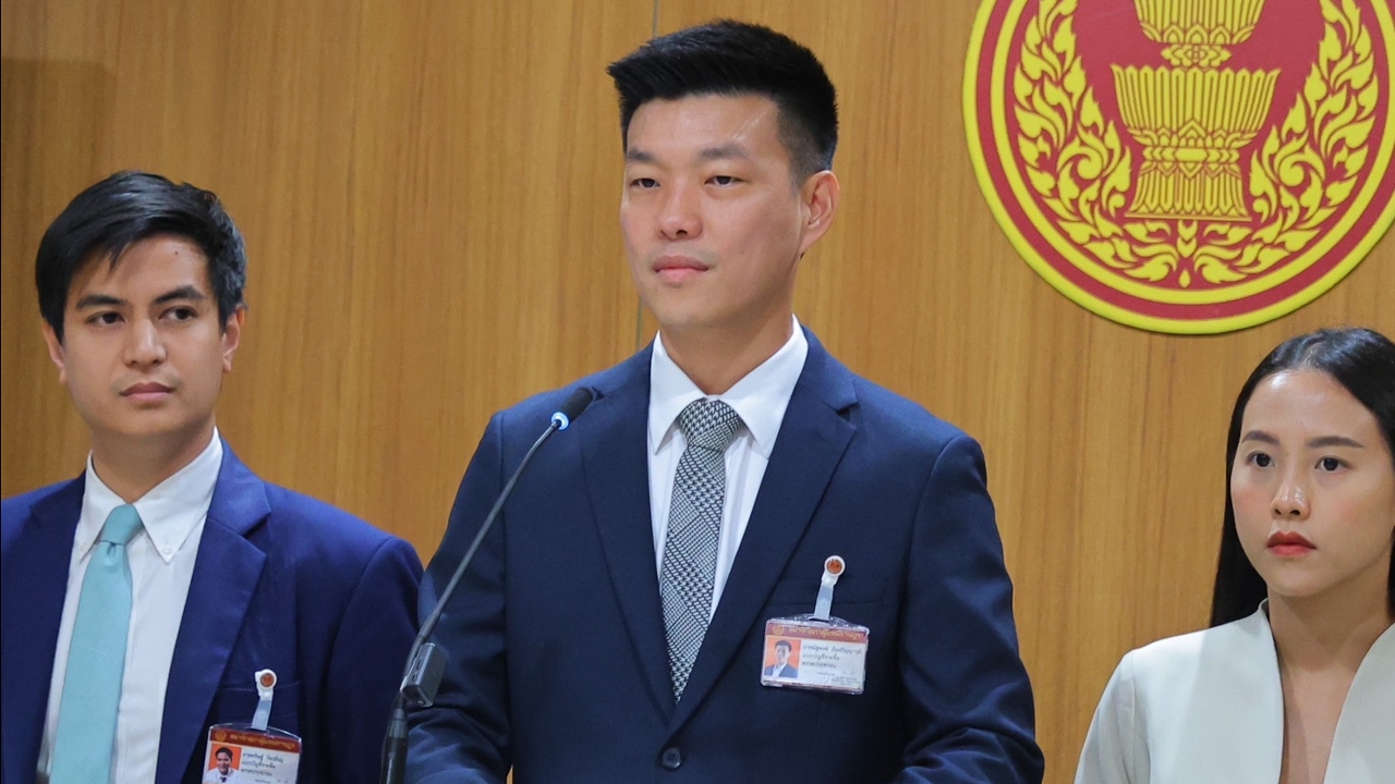 “ณัฐพงษ์” เร่ง “ภูมิใจไทย”เสนอร่างแก้ไขรัฐธรรมนูญ หากบิดพลิ้วพร้อมใช้ 143 เสียงล้มรัฐบาล