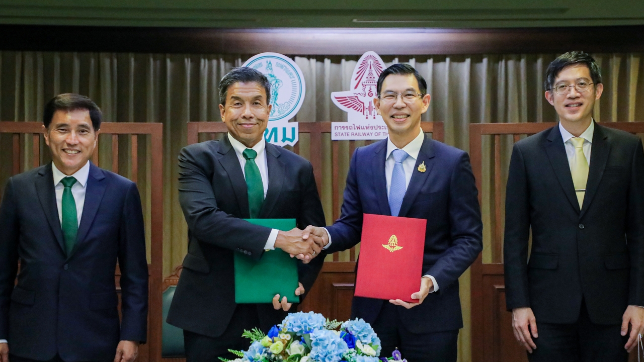 รฟท.-กทม. ลงนาม MOU พัฒนาบริการสาธารณะบนที่ดินรถไฟ เพื่อความสะดวก–ปลอดภัยประชาชน