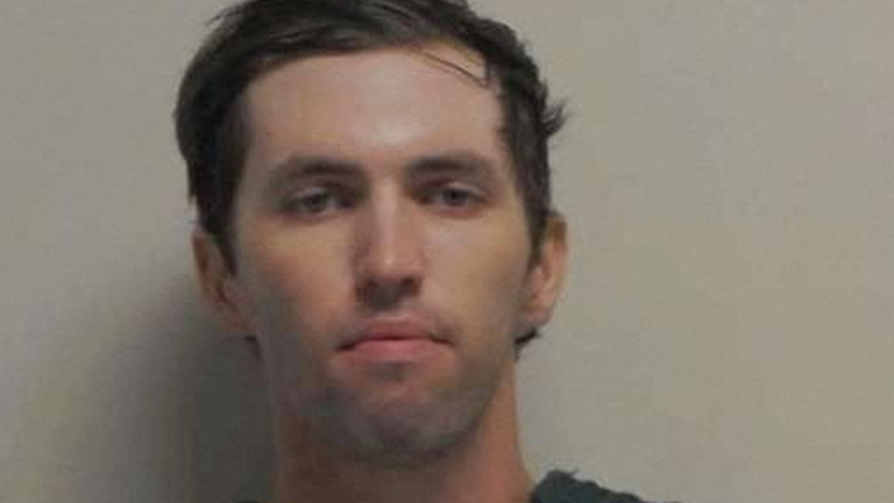 เปิดประวัติมือยิง ชาร์ลี เคิร์ก เป็นใคร ทำไมถึงก่อเหตุสะเทือนขวัญ