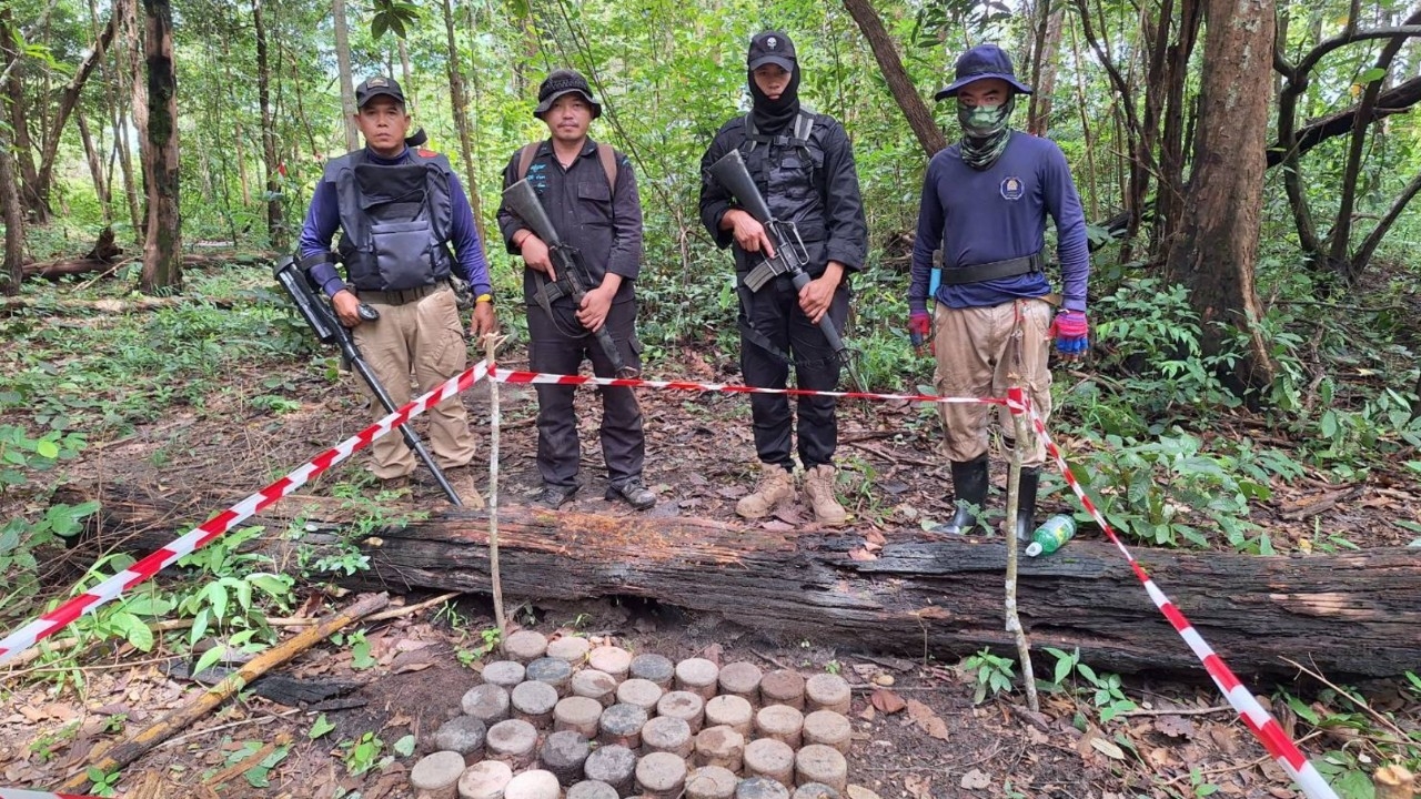 เคลียร์พื้นที่ "ภูมะเขือ-ช่องอานม้า-ช่องบก" พบทุ่นระเบิดสังหารบุคคล 349 ทุ่น