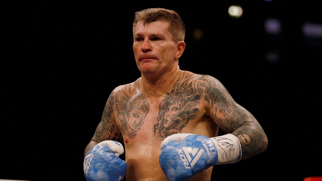 แฟนมวยเศร้า ริกกี้ แฮตตัน อดีตกำปั้นแชมป์โลก เสียชีวิตในวัย 46 ปี