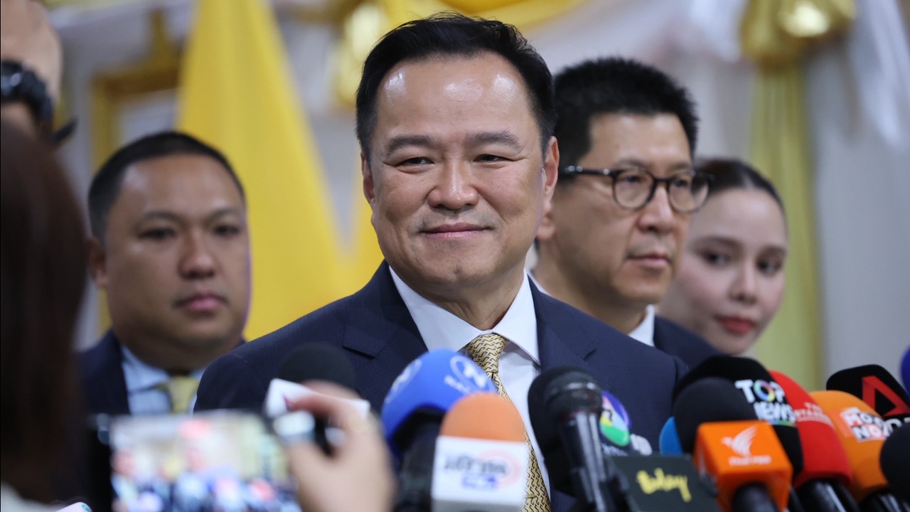 “อนุทิน” พร้อมรับฟังข้อเสนอแนะที่ดี ต่อยอดปฏิบัติงาน เชื่อแก้ไขรัฐธรรมนูญถ้าตั้งใจ ก็ทำได้