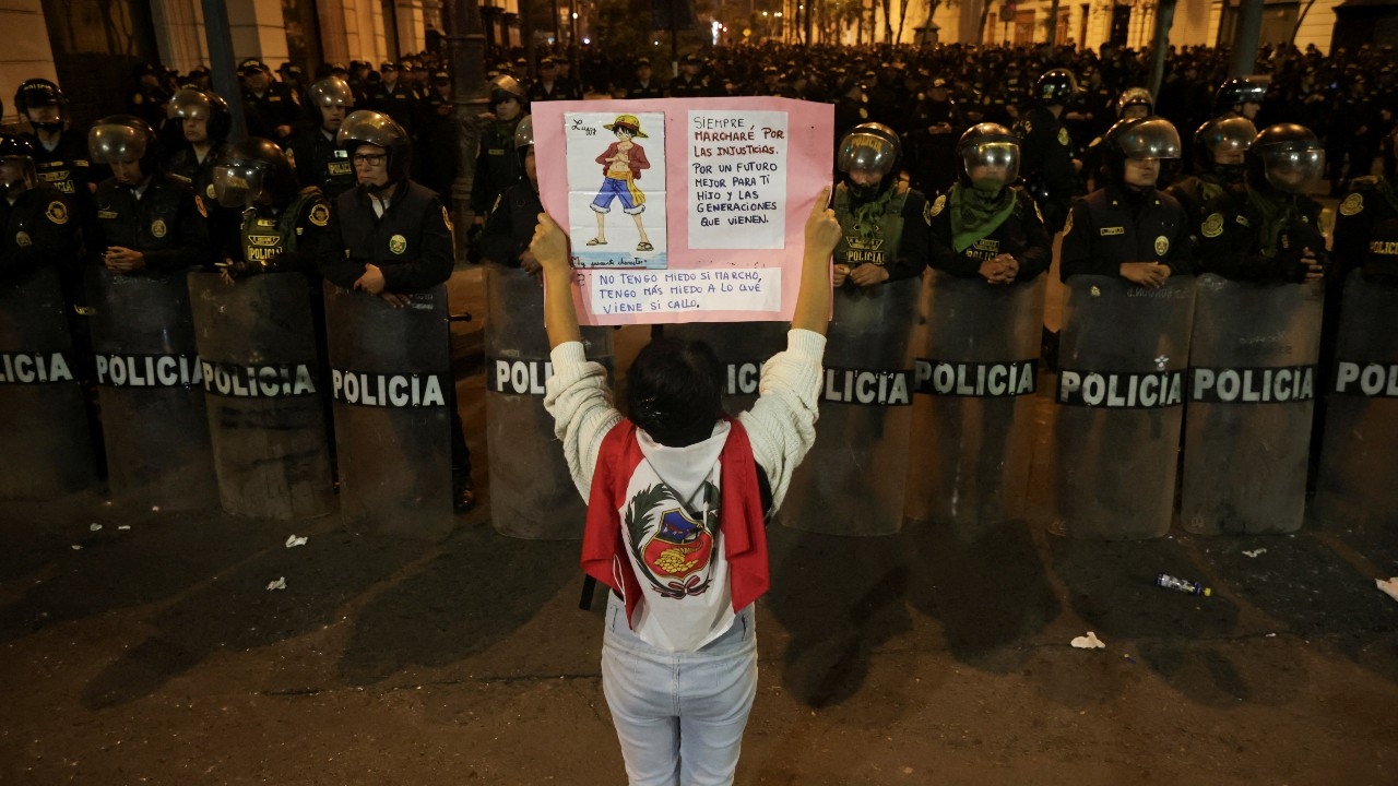 Gen Z เปรูลุกฮือ! ประท้วงใหญ่ต้านประธานาธิบดี เดือดประเด็นบำนาญ-คอร์รัปชัน