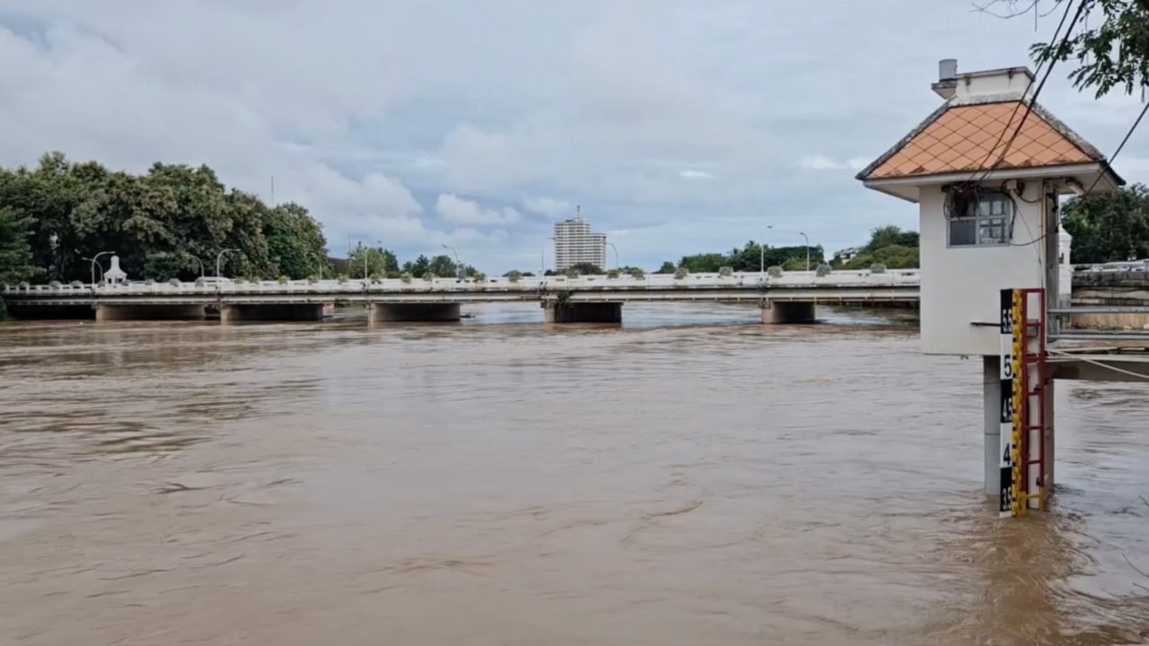 เชียงใหม่ Cell Broadcast ดังรัว เฝ้าระวังน้ำปิงมวลน้ำระลอกใหม่สูงสุดช่วงเที่ยงคืนนี้