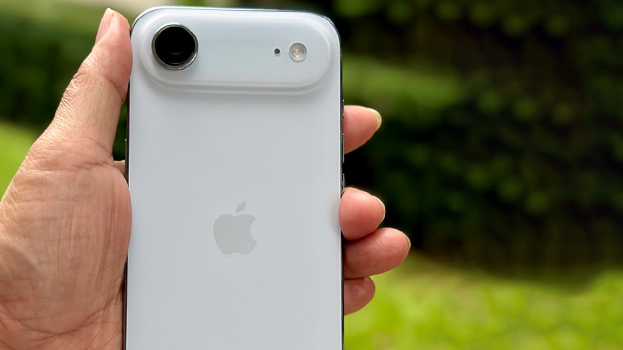 รีวิว iPhone 17 Air เมื่อความรู้สึกชนะเหตุผล