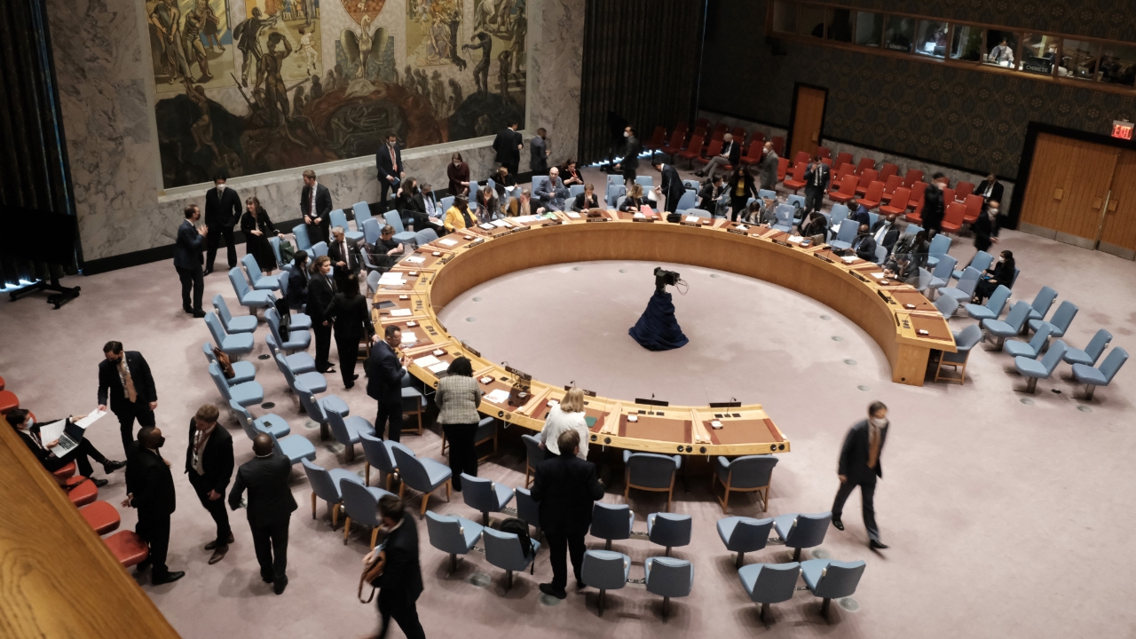 มาตรการคว่ำบาตรอิหร่านถูกตีกลับมามีผลบังคับใช้ หลัง UNSC ลงมติเด็ดขาดคว่ำมติรัสเซีย-จีน